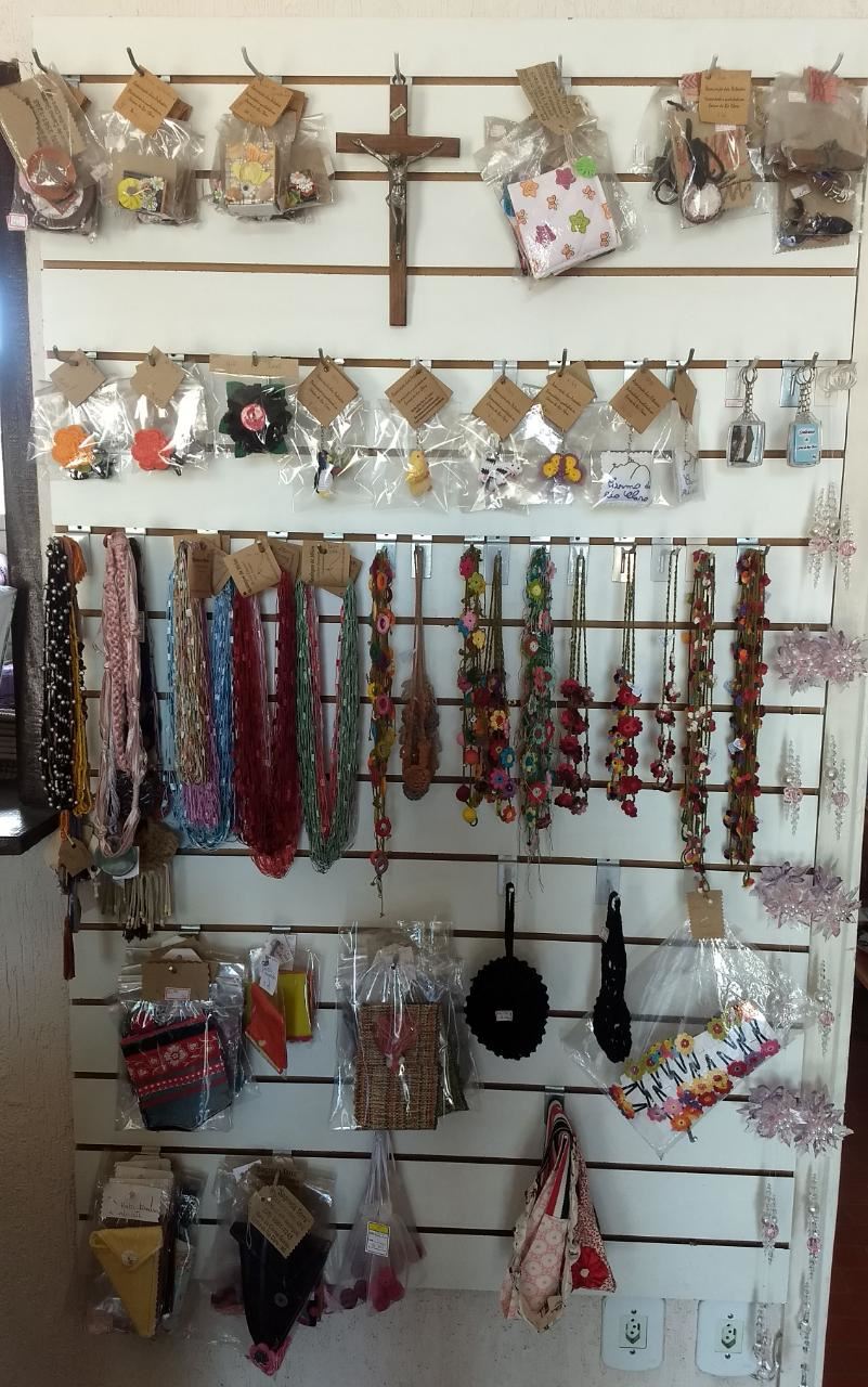 Associação dos Artesãos de Carmo do Rio Claro