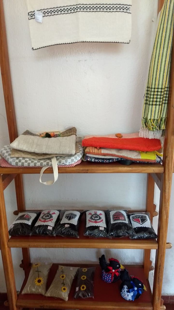 Associação dos Artesãos de Carmo do Rio Claro