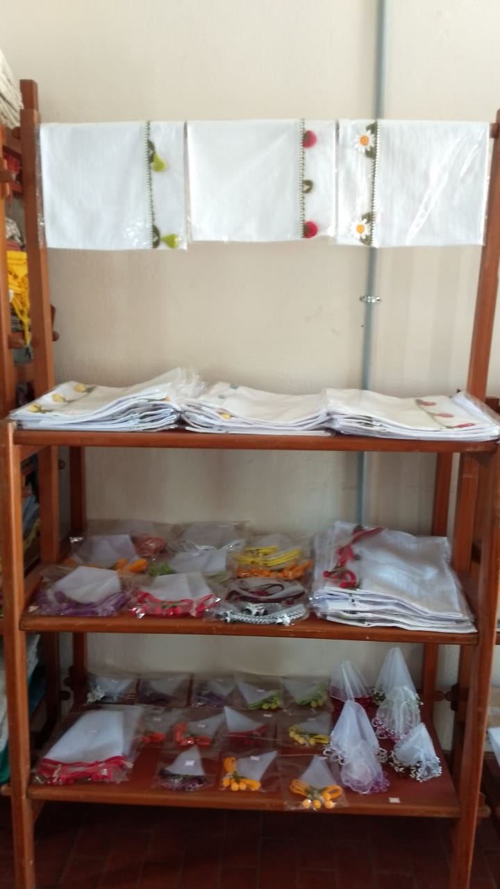 Associação dos Artesãos de Carmo do Rio Claro
