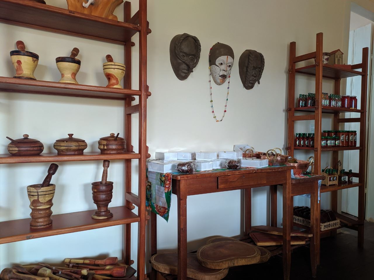 Associação dos Artesãos de Carmo do Rio Claro