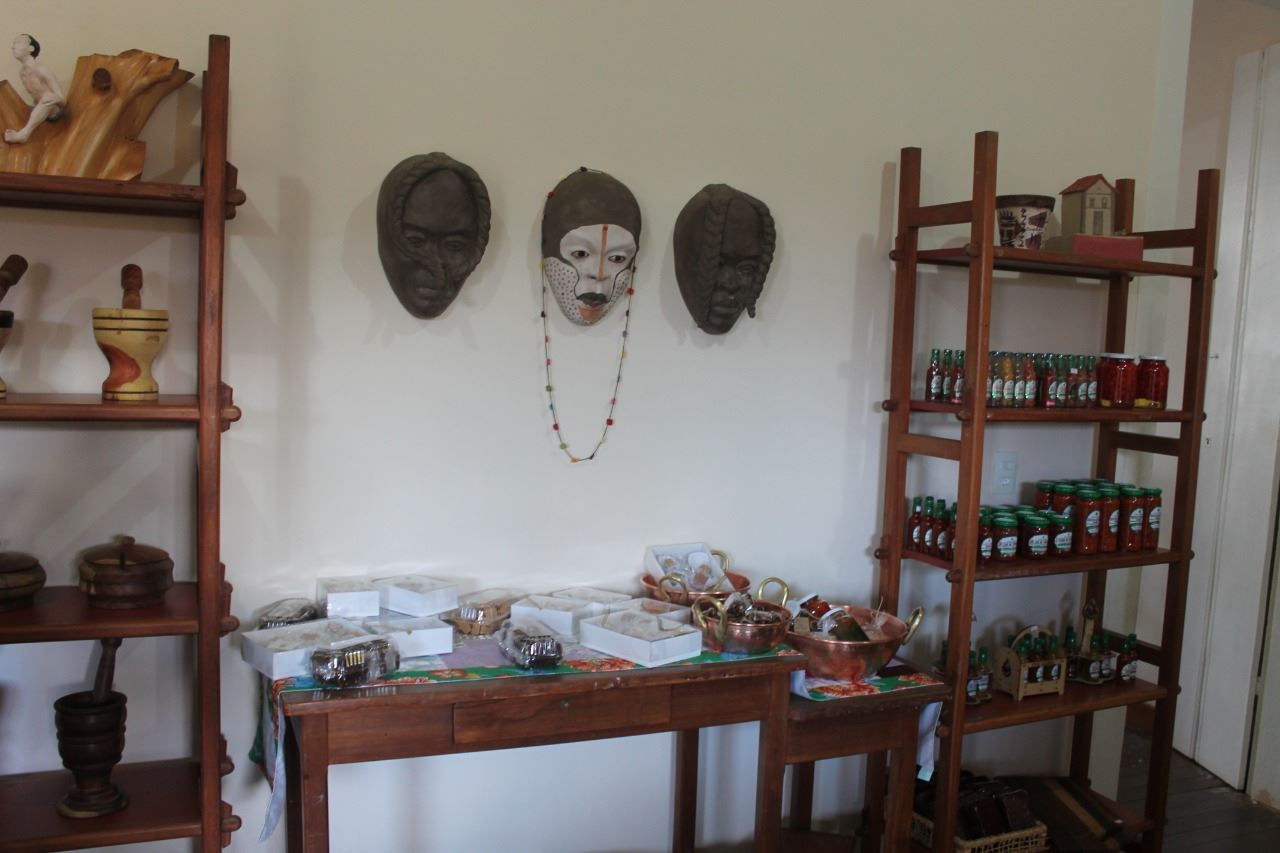 Associação dos Artesãos de Carmo do Rio Claro