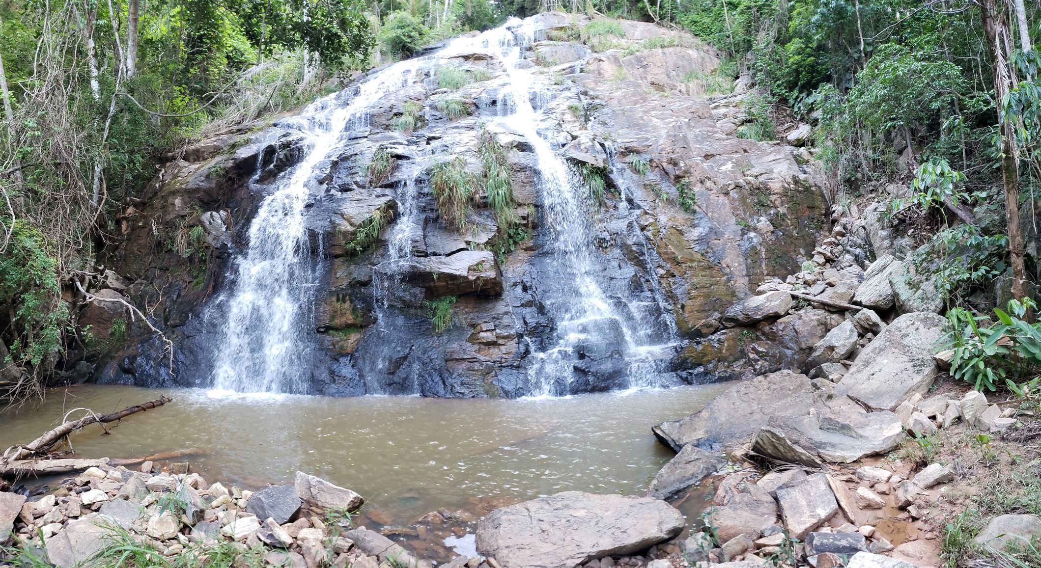 Foto 2 de Cachoeira do Buracão - Cachoeirinha