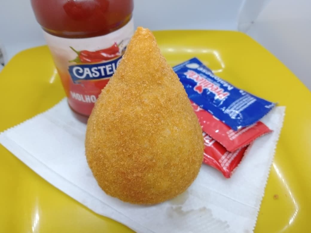Coxinha de Frango com Catupiry