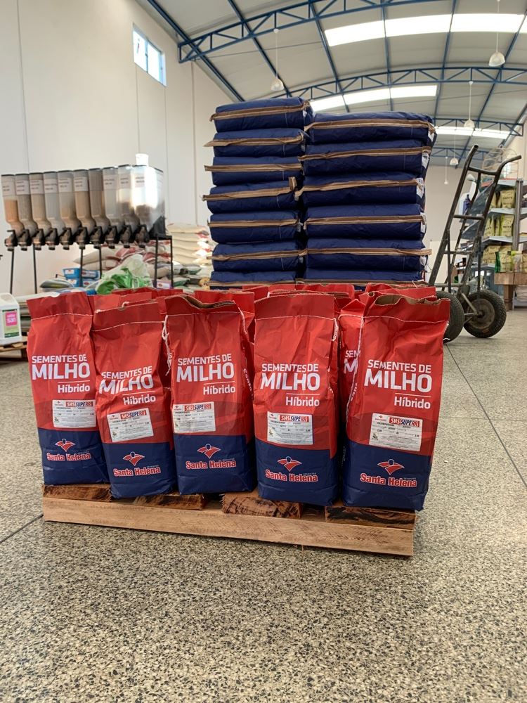 Chegou na Agro Corrêa sementes de milho Santa Helena! 