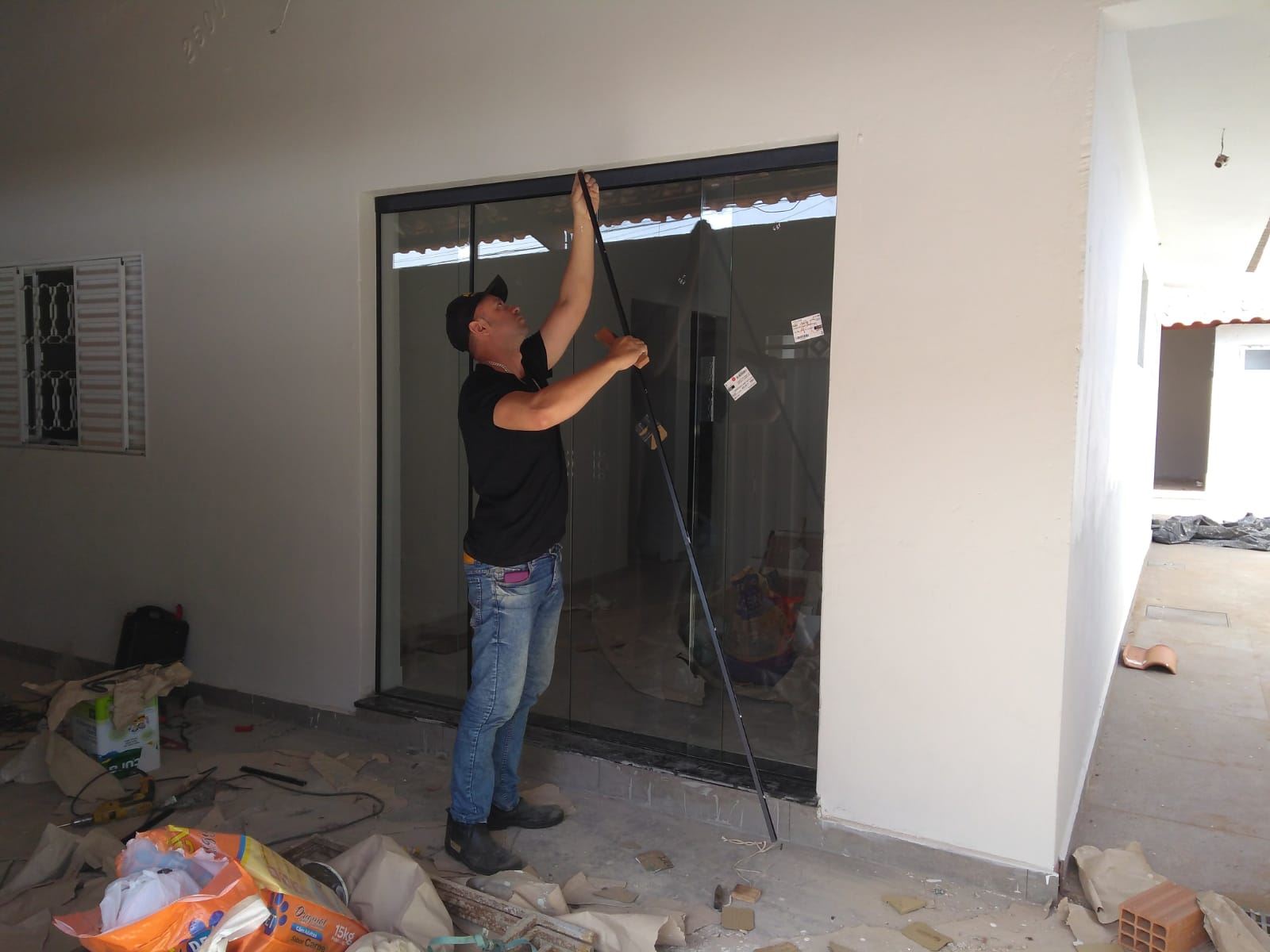 Sanimax - Manutenção e Fabricação de Portões em Franca/SP