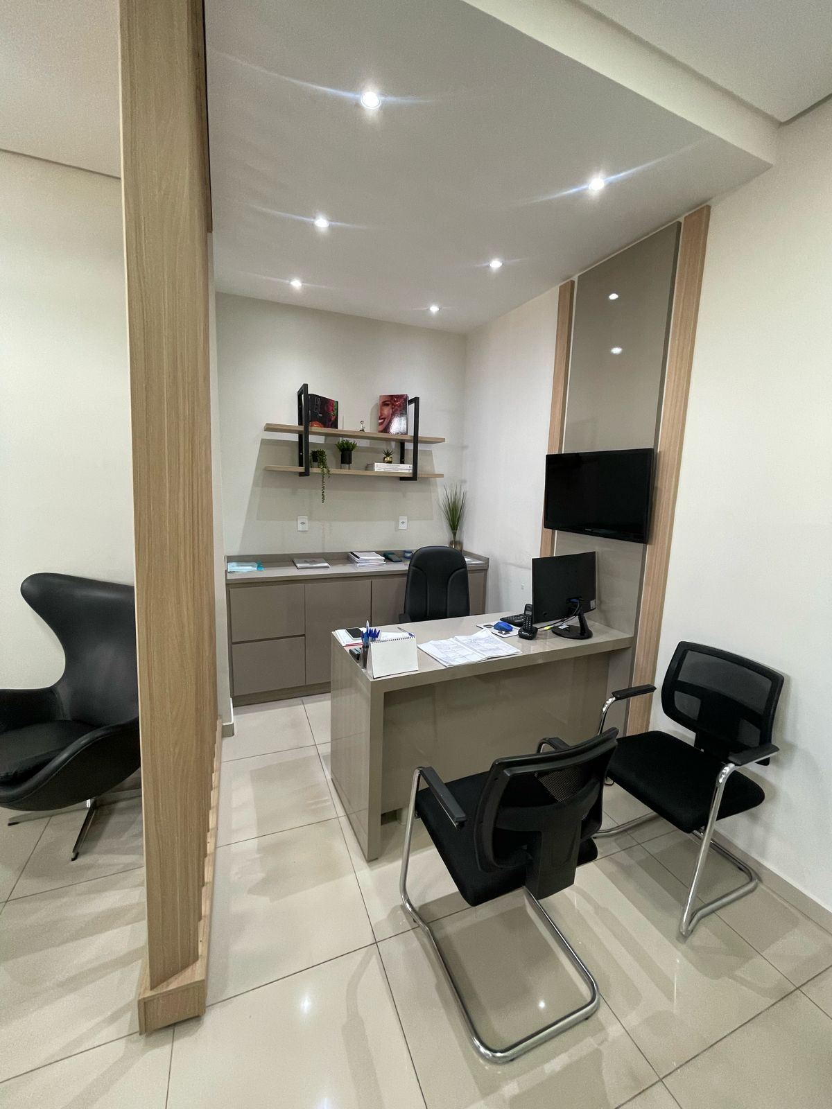 Consultório Odontológico Dr. Alex Henrique Avelar