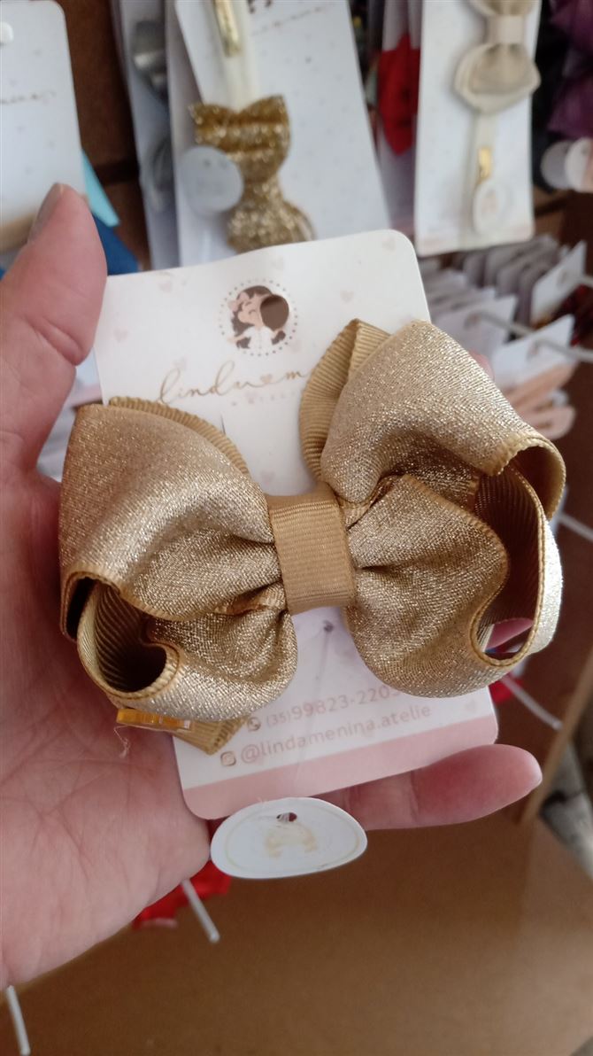 Laços e tiaras!