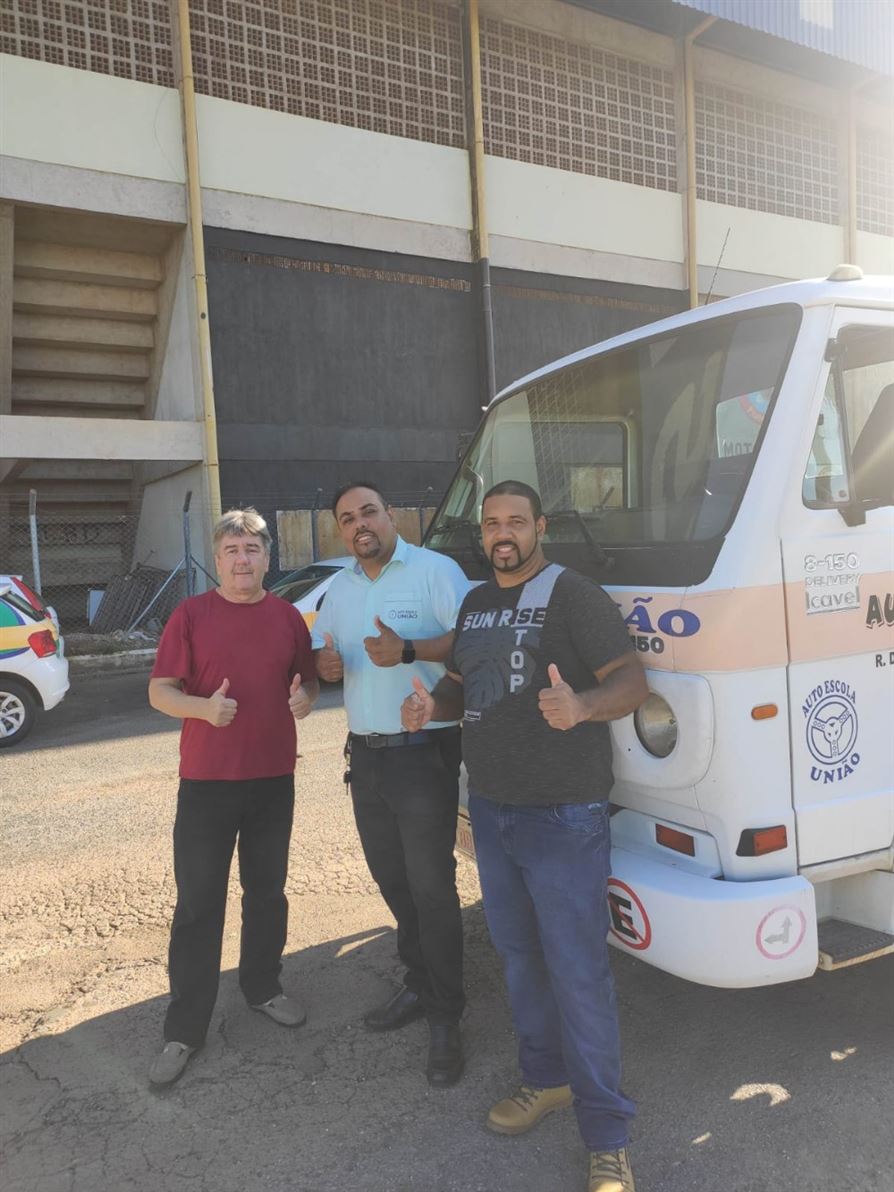 Auto Escola União