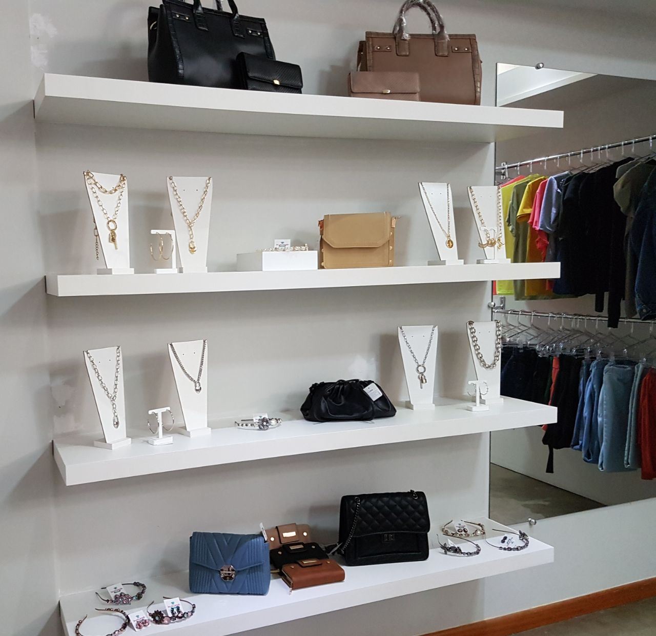 Bruna Prado Acessórios