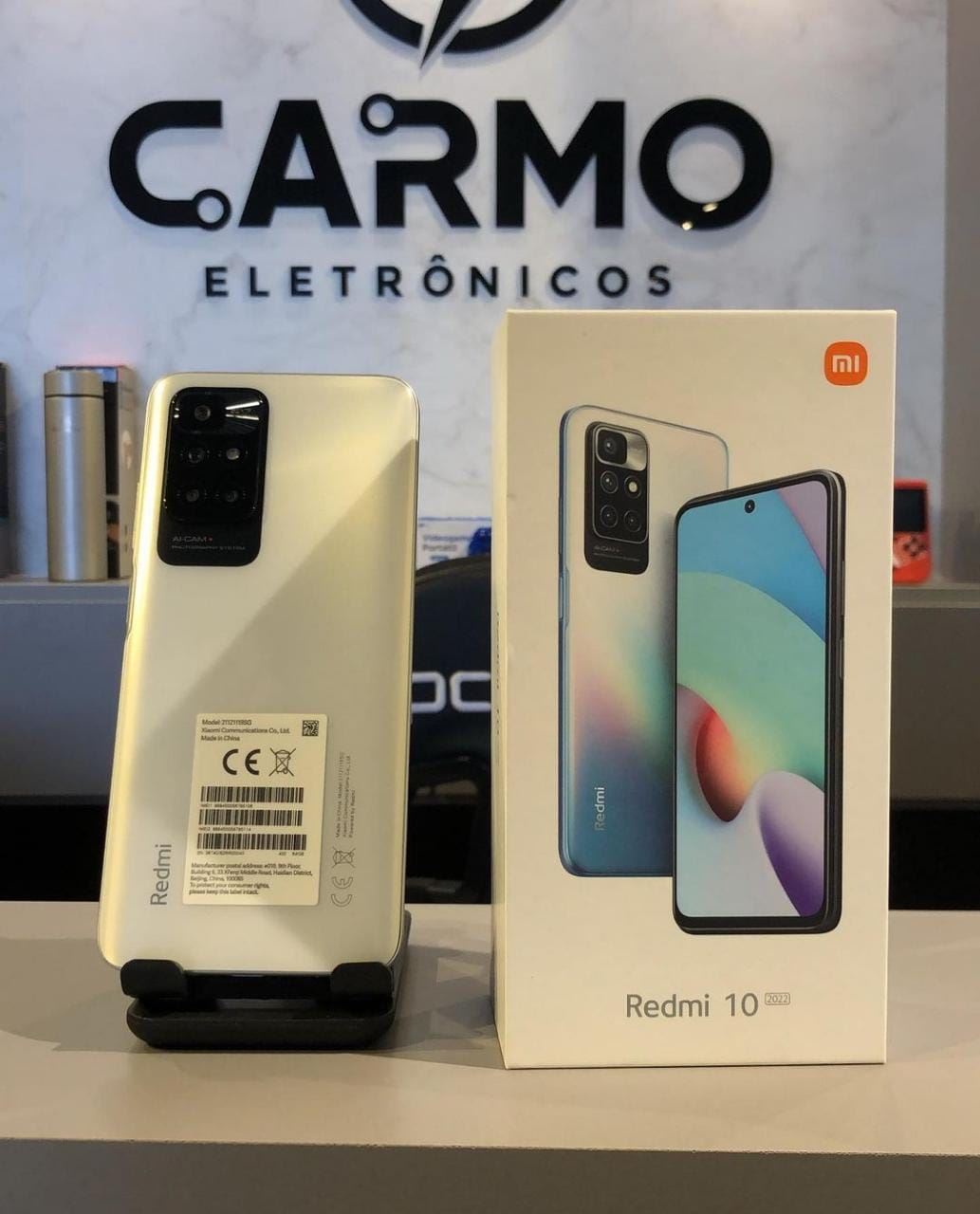 REDMI 10 - Versa~o Global 2022 com NFC.

>4GB de RAM
>64GB de ROM
>Processador Mediatek helio G88 Octa-core
>Tela de 6.5 polegadas FHD+ com taxa de atualizac¸a~o de 90hz e resoluc¸a~o de 2400x1080
>Ca^mera traseira qua´drupla sendo a principal de 50mp e frontal de 8mp
>Bateria de 5000mAh e carregador turbo de 18w
>Miui 12.5 com Android 11
>Bluetooth 5.1
>NFC
>Versa~o Global atualizada de 2022.