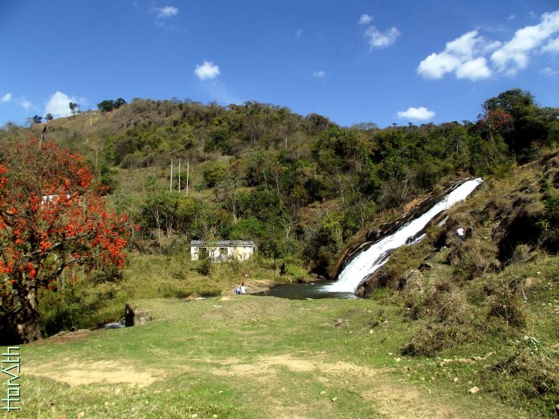 Cachoeira da Usina, Carmo do Rio Claro, MG Cliquei Achei Cachoeira da Usina, Carmo do Rio Claro, MG Cliquei Achei