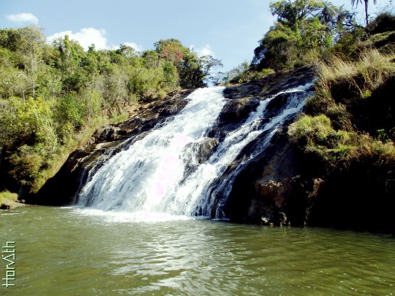 Cachoeira da Usina, Carmo do Rio Claro, MG Cliquei Achei Cachoeira da Usina, Carmo do Rio Claro, MG Cliquei Achei