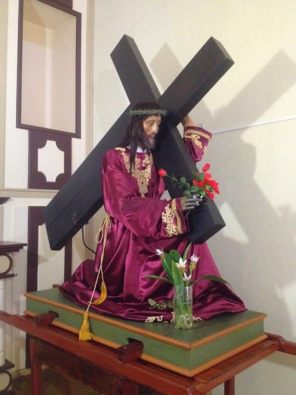 Imagem de Nosso Senhor dos Passos


Ler mais: http://www.serradatormenta.com.br/turismo-religioso-carmo-do-rio-claro/serra-da-tormenta/