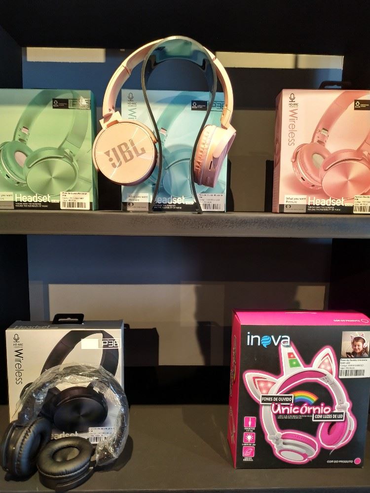 Várias opções de fones de ouvido, com e sem fio! 