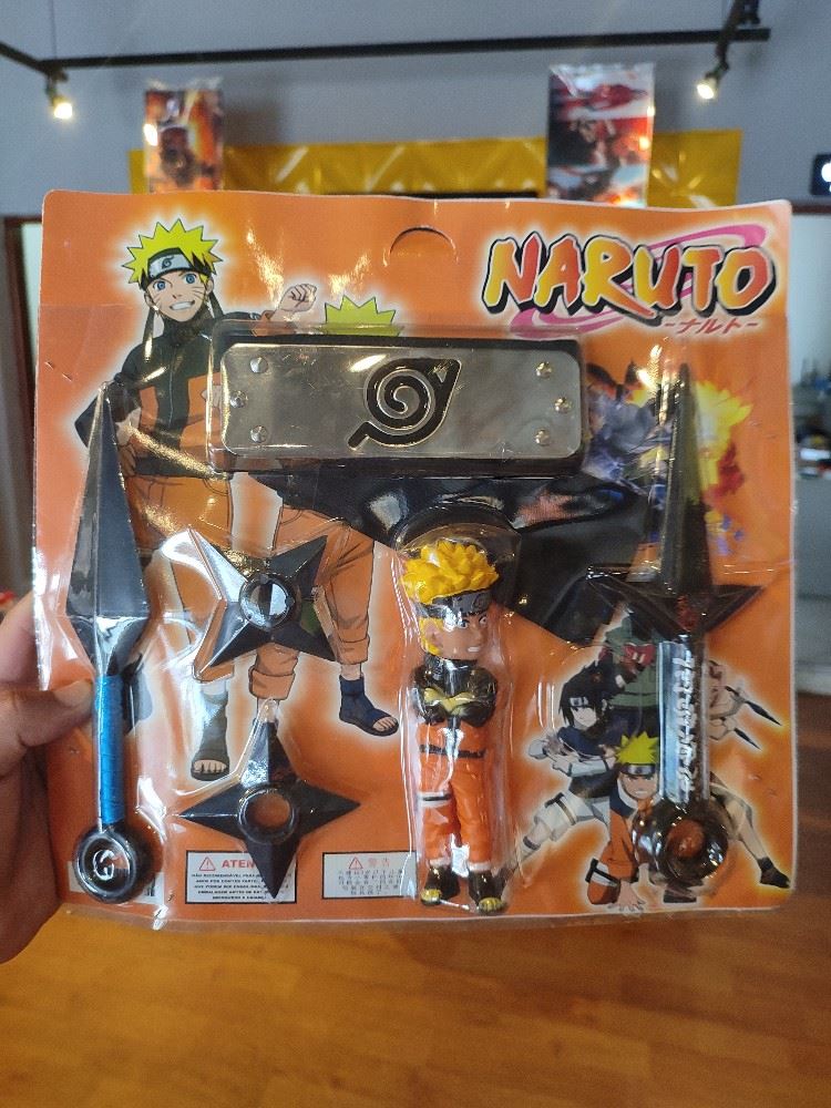 Boneco Naruto com acessórios. R$70,00 em 2x no cartão