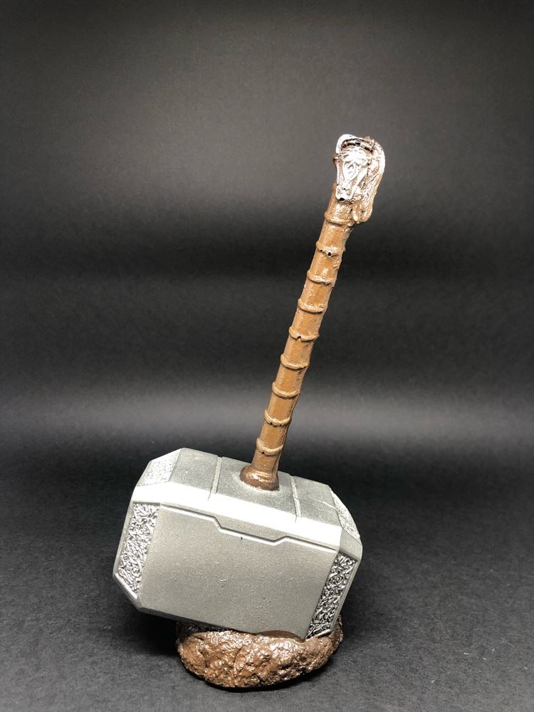 Martelo Thor - Action Figure - Feito em resina e pintado à mão 