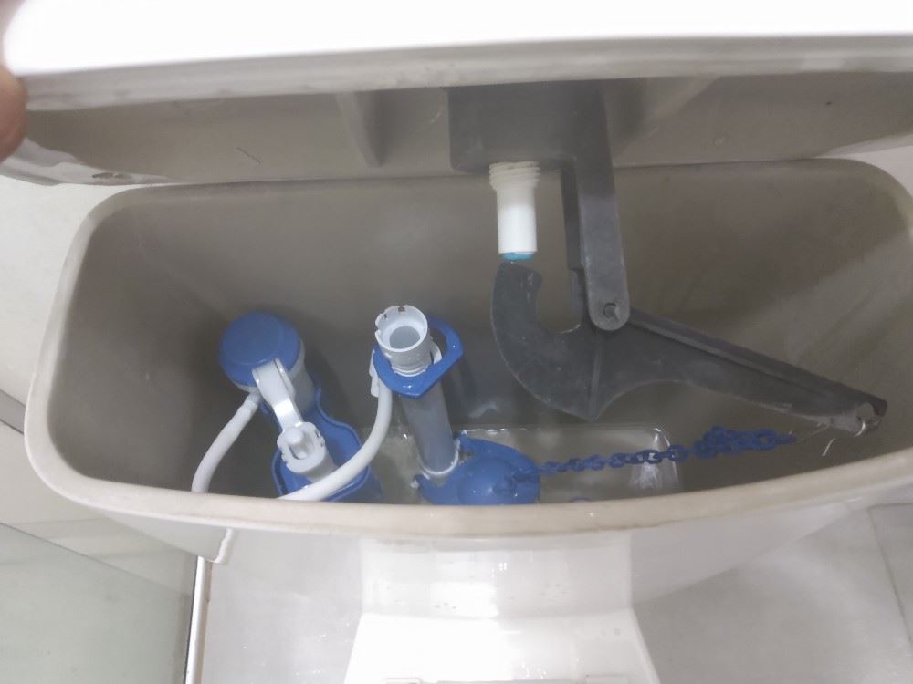 Troca do reparo da caixinha acoplada vaso sanitário 