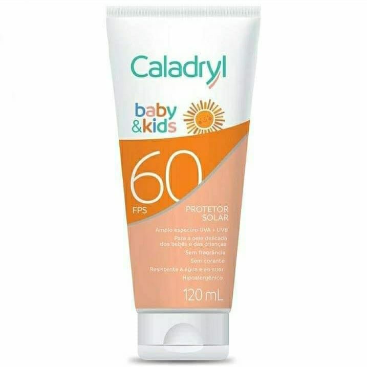 Pós sol Caladryl. Previne queimaduras e da sensação de frescor.