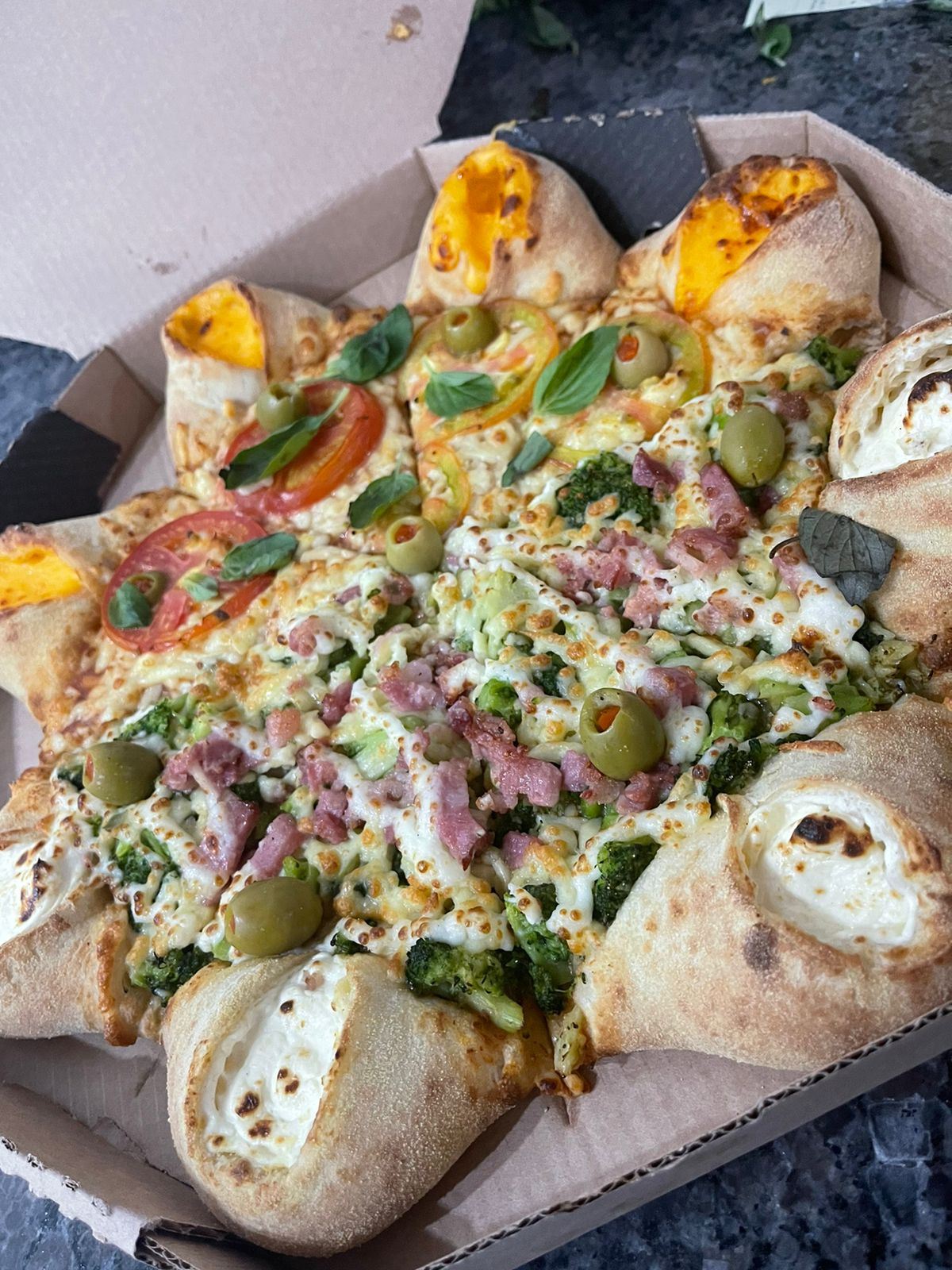 La Favoritta - Pizzas & Esfihas
