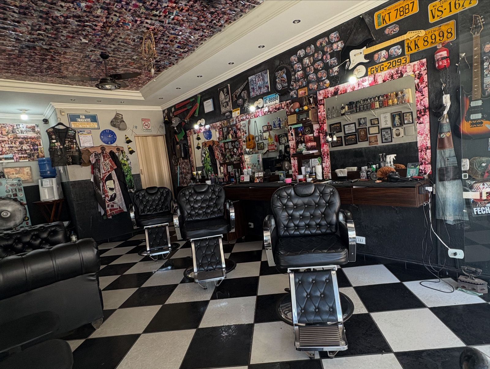 Conheça nosso Espaço - J J Barbearia