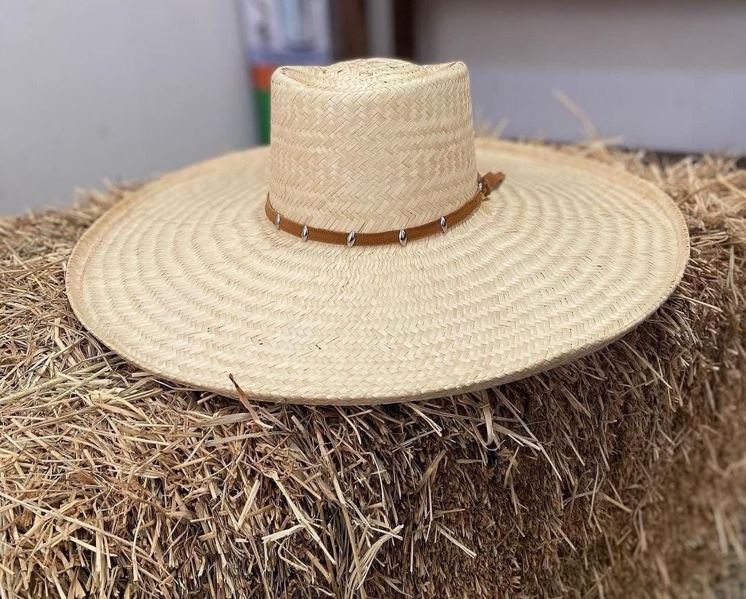 Venha conferir a moda country na Agro Corrêa!