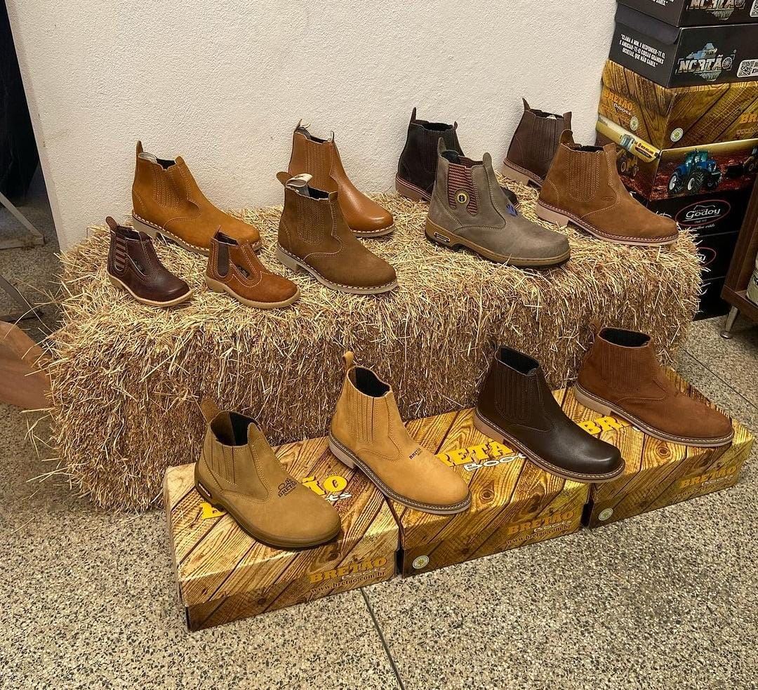 Venha conferir a moda country na Agro Corrêa!