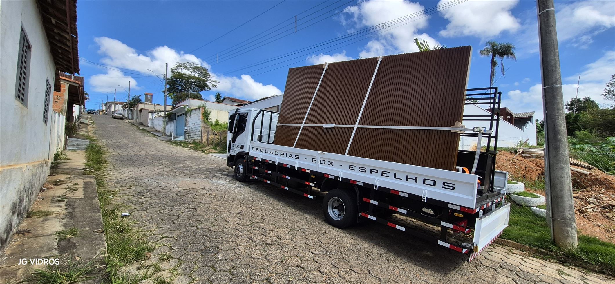 Jg Vidros e Esquadrias
