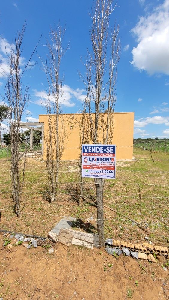 LAIRTON'S CORRETOR DE IMOVEIS CRECÍ-MG F.53931 CONTATE-NOS 35 99872 2266. 

VOCÊ QUER VENDER OU ADQUIRIR SEU IMÓVEL,URBANO-COMERCIAL-RURAL, NÓS TEMOS A SOLUÇÃO!!!