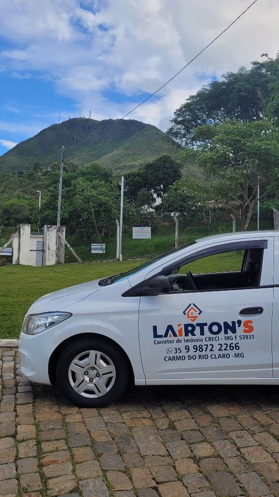 🌟 Laírton's Corretor de Imóveis - Excelência em Negócios Imobiliários! 🌟

📜 CRECI MG F53931
Especialista em:
✔️ Compra, venda e financiamento de imóveis.
✔️ Imóveis urbanos, comerciais e rurais.

🔑 Você quer vender ou adquirir o imóvel dos seus sonhos?
Nós temos a solução perfeita para você!

🏠 Por que escolher o Lairton's Corretor de Imóveis?
✅ Atendimento personalizado e transparente.
✅ Experiência no mercado imobiliário.

O corretor de imóveis sempre vê mais porque vê com CORAÇÃO. 
✅ Comprometido em realizar os seus sonhos com total segurança.

📞 Entre em contato agora mesmo!Contate-nos 35 99872 2266 
Transforme o seu sonho em realidade com quem entende do assunto.

Lairton's Corretor de Imóveis
Seu futuro começa aqui!