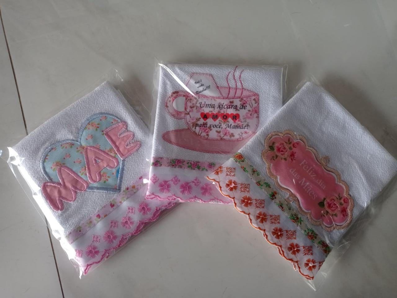 Temos lindas opções para você presentear sua mãe