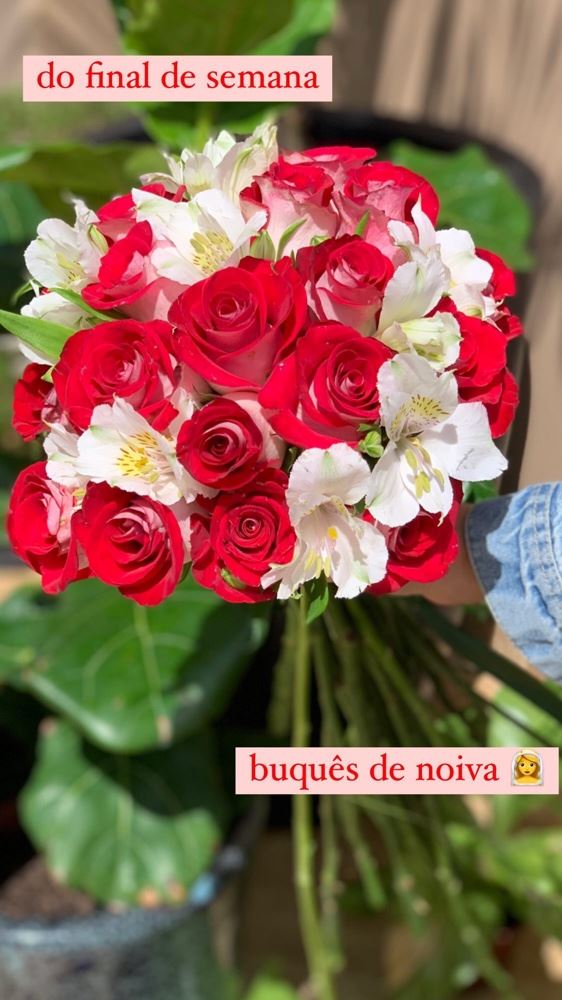 Buquê de noiva 👰‍♀️ 
Venha fazer seu orçamento com a gente 🌺