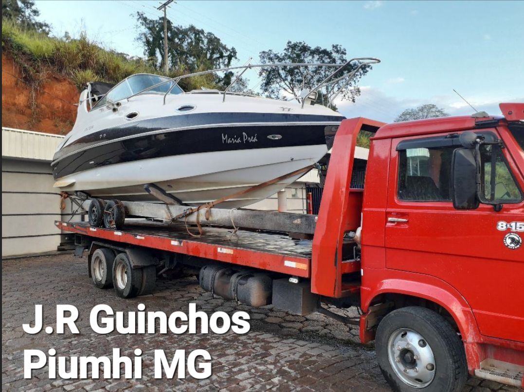 J R Guinchos