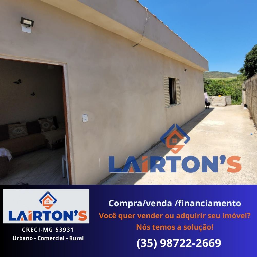 Imóvel espaçoso de 3 quartos, sala e cozinha, com banheiro iluminado naturalmente. Garagem para 3 carros e porão com 4 cômodos. Terreno de 200m² e mais 200m² de área verde, com construção de 70m². Localizado no bairro Continental, oferece conforto e espaço para toda a família.

Valor: 270.000

Metragem: ± 350m² / terreno construido 70m²

Localização: Bairro Continental