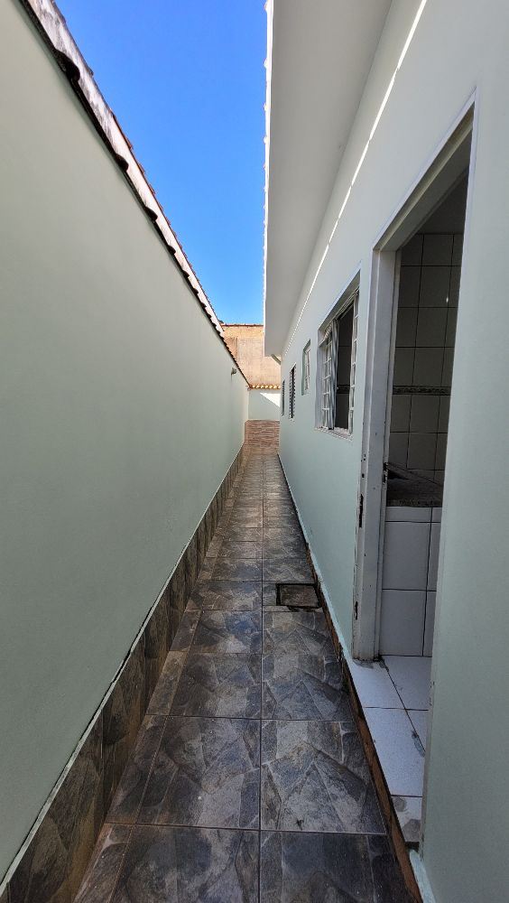 CASA A VENDA BAIRRO PLANALTO, A OPORTUNIDADE QUE VOCÊ ESPERAVA PARA ADQUIRIR SUA CASA PROPRIA E SAIR DO ALUGUEL!

☆☆☆ VEM QUE TEM! ☆☆☆

☆☆☆ VALOR $ 200 MIL ☆☆☆

☆ Área Construída 68 M²
☆ Portão E Social 
☆ Garagem 
☆ Sala
☆ Corredor 
☆ Banheiro Social 
☆ 2 Dormitórios 
☆ Cozinha Ampla 
☆ Lavanderia 
☆ Dispensa 
☆ Todas Venezianas Sasazak

TROCA POR CASA DE 3 DORMITÓRIOS, GARAGEM PARA 2 CARROS,VOLTA A DIFERENÇA!

Lairton's Corretor De Imóveis Creci-mg f.53931. Contate-nos 35 99872 2266.