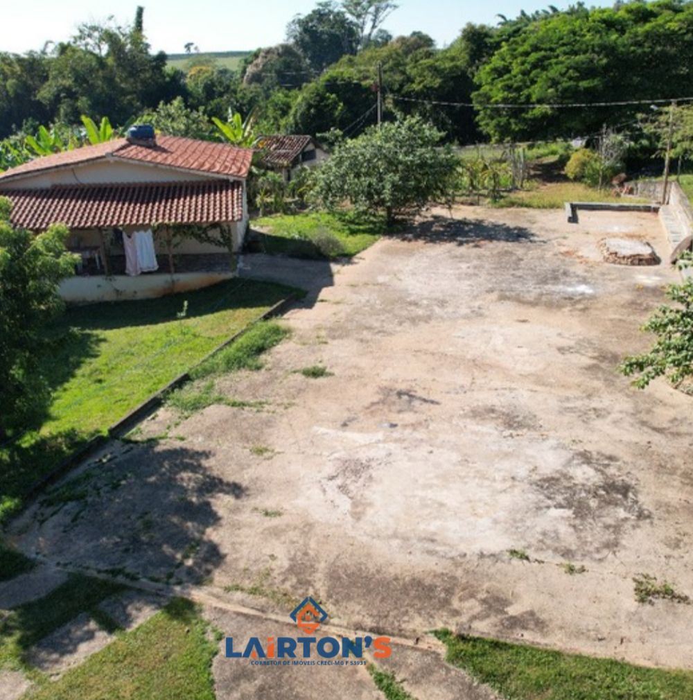 CHÁCARA A VENDA,NEGÓCIO DE OCASIÃO !

☆☆☆ VEM QUE TEM! ☆☆☆

☆☆☆ 12 HECTARES ☆☆☆

☆☆☆ 10 KM DO CARMO ☆☆☆

☆☆☆ TERRAS P/ PLANTIO DE CAFÉ ☆☆☆

☆☆☆ PASTAGEM ☆☆☆

☆ÁREA DE 12 HECTARES 
☆ ☆☆ CASA SEDE ☆☆☆
☆ Áreas Construídas 400 M²
☆ Garagem 
☆ Avarandada 2/4 Da Casa
☆ Sala x Cozinha Tipo
  Americana 
☆ 3 Dormitórios Sendo 1 Suite 
☆ Banheiro Social 
☆ Lavanderia 

☆☆☆ CASA CASEIRO ☆☆☆

☆ Garagem 4 Carros 
☆ 2 Dormitórios 
☆ Sala Ampla 
☆ Cozinha 
☆ Banheiro Social 

☆☆☆BARRACÃO P/ MAQUINARIOS☆☆☆

☆☆☆ PANHOL ☆☆☆

☆☆☆ GALINHEIRO ☆☆☆

☆☆☆ TERREIRO CONCRETADO
  400 M²☆☆☆
☆☆☆ POMAR C/ VÁRIAS
  ÁRVORES FRUTÍFERAS ☆☆☆ENERGIA ELÉTRICA ☆☆☆
☆ NASCENTE D'ÁGUA NATURAL
☆ BICA D'ÁGUA GRANDE
☆ AÇUDE P/CRIAÇÃO DE
  PEIXES
☆ 4 CAIXAS D'ÁGUA SENDO
  2 CAIXAS 10 MIL LITROS
  2 CAIXAS 5 MIL LITROS
☆ PLANTAÇÃO DE PITAIA
☆ 4 PIQUETES C/ PLANTAÇÃO 
  BRAQUIARIA 
☆ ÁREA P/ PLANTAÇÃO
  PAREIRAS

A OPORTUNIDADE QUE VOCÊ ESPERAVA ESPERANDO PARA TER A CHÁCARA DOS SEUS SONHOS,COM PREÇO CADE NO SEU BOLSO!

Lairton's Corretor De Imóveis Creci-mg f.53931. Contate-nos 35 99872 2266.
https://www.instagram.com/reel/C6oGcX1uT05/?igsh=MXJ6NmtoMHJrNW84Zw==
https://www.instagram.com/reel/C6oNf1VO7Zg/?igsh=MXhmcGQ1cmFnNTBtZw==
