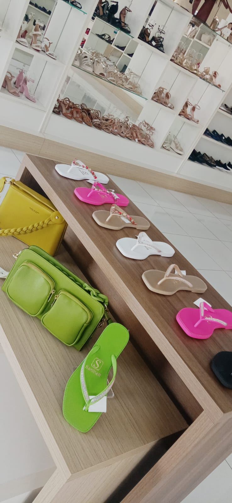 Elite Calçados e Acessórios