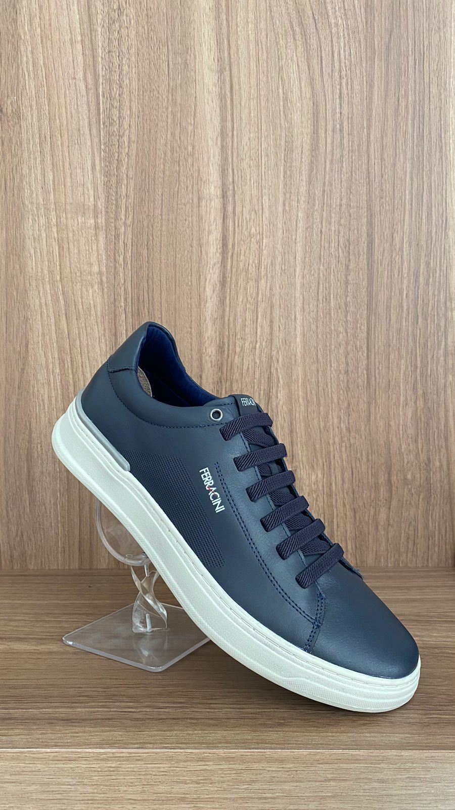 Elite Calçados e Acessórios