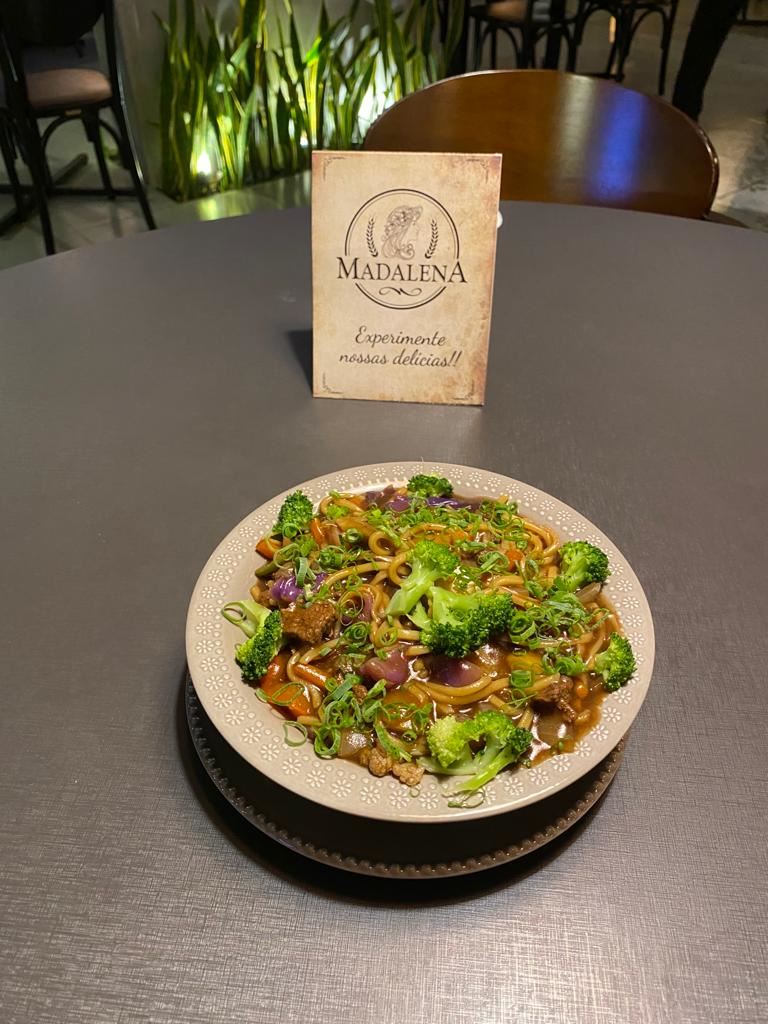 Madalena Choperia - Restaurante e Comida Japonesa