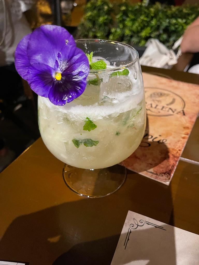 Madalena Choperia - Restaurante e Comida Japonesa