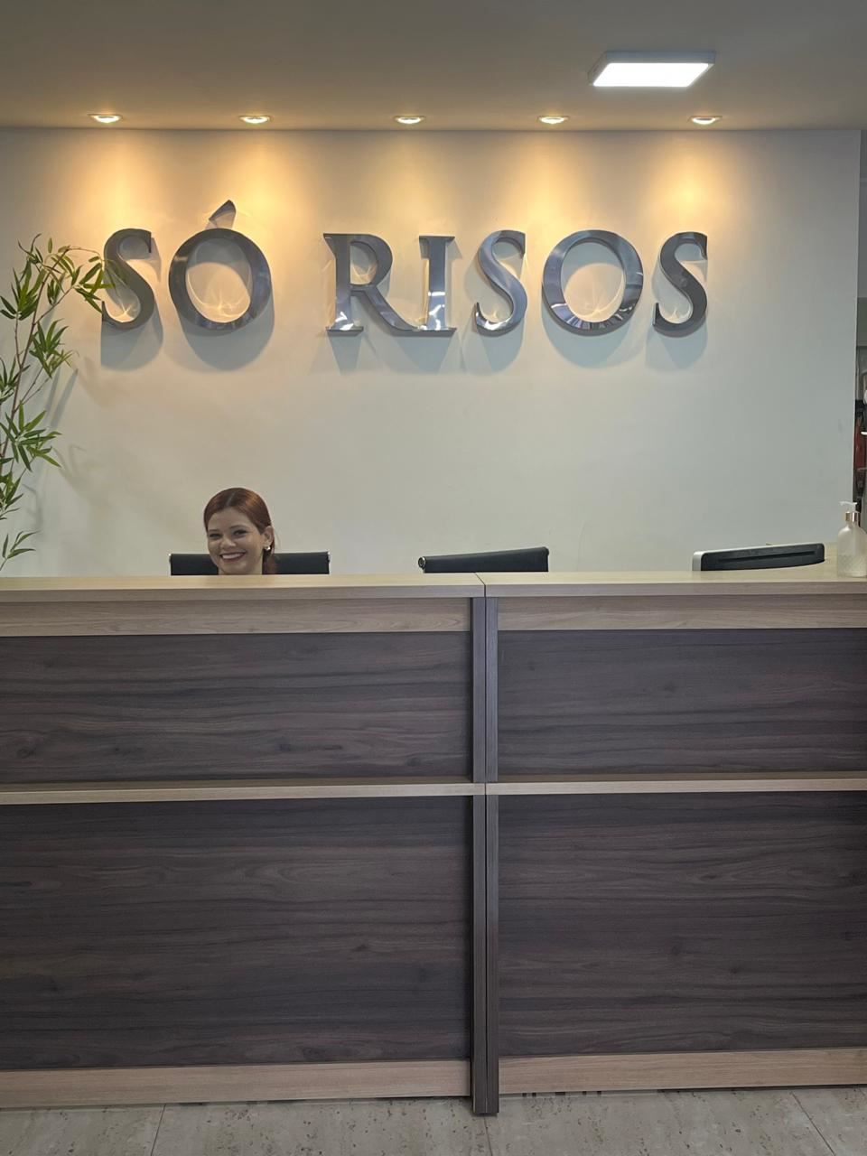 Reni Wilka - Especialista em neuropsicologia e terapia cognitivo comportamental