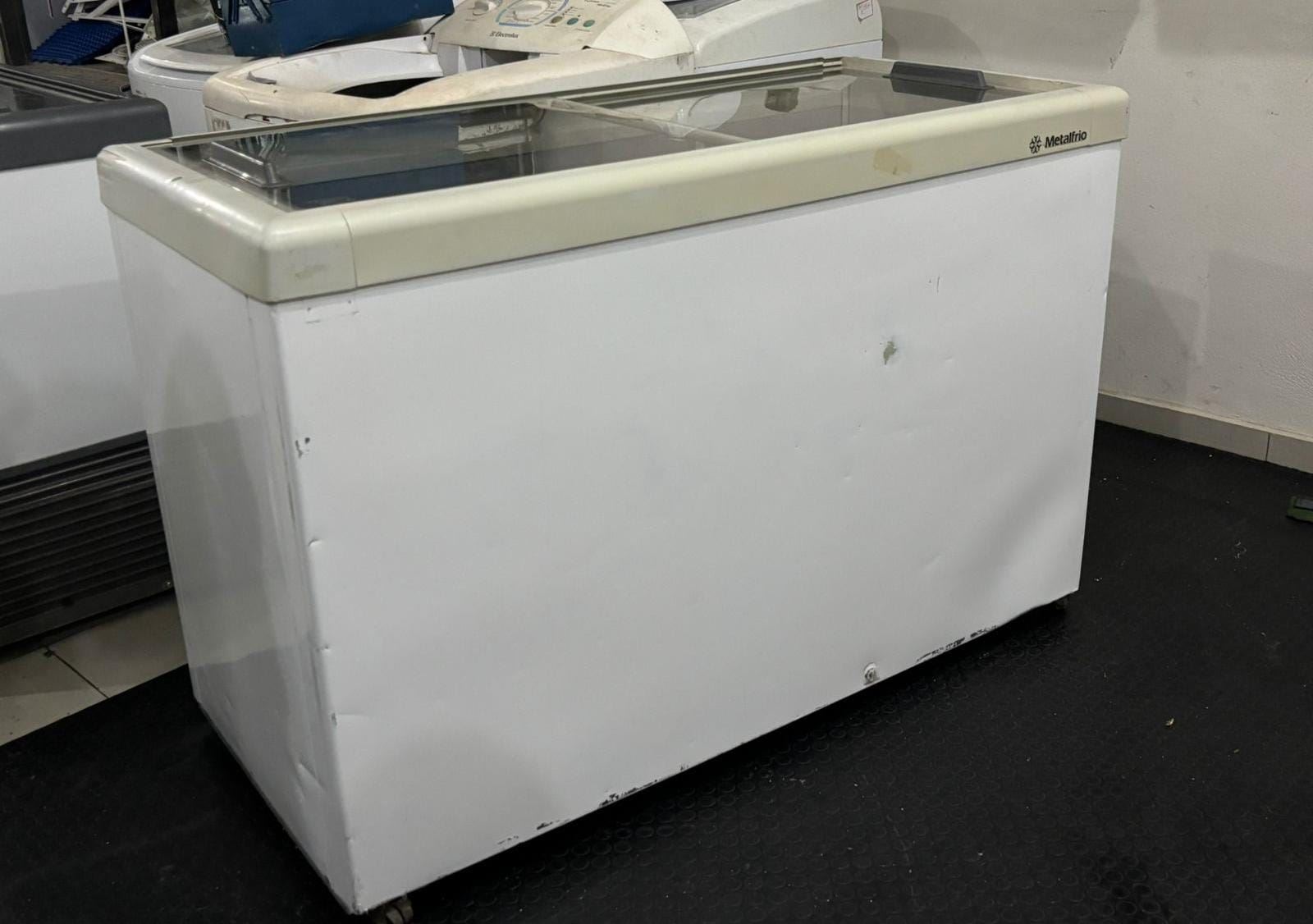 Foto 6 de Germaq Assistência Técnica para Maquinas de Lavar Roupas - Refrigeração Doméstica e Comercial