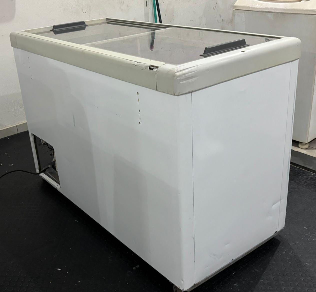 Foto 4 de Germaq Assistência Técnica para Maquinas de Lavar Roupas - Refrigeração Doméstica e Comercial