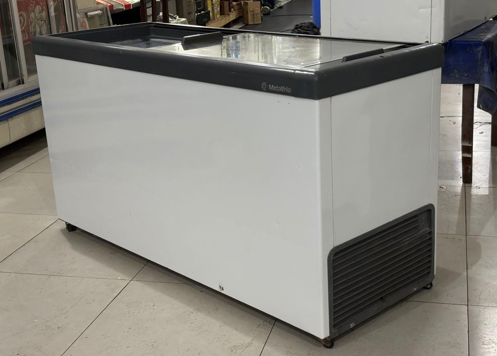 Foto 3 de Germaq Assistência Técnica para Maquinas de Lavar Roupas - Refrigeração Doméstica e Comercial